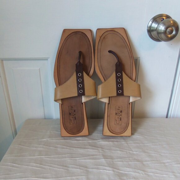 Cobalto Italian Leather and Wood Thong Sandals sz 40 - Picture 15 of 16
